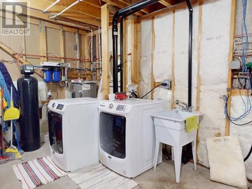 6268 Shelter Point Road, Texada Island, BC - Indoor Photo Showing Laundry Room