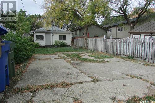 1037 Broder Street, Regina, SK - Outdoor