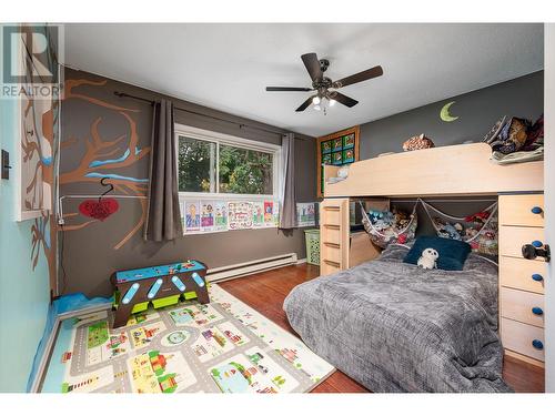 773 Heather Road, Lumby, BC - Indoor Photo Showing Bedroom