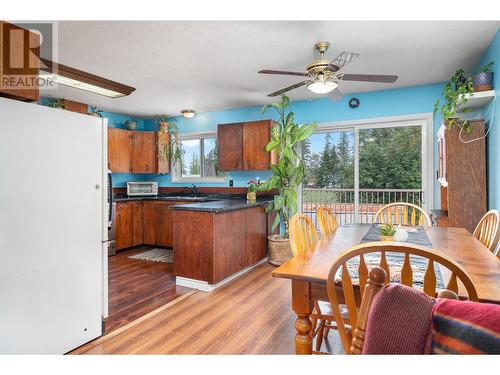 773 Heather Road, Lumby, BC - Indoor Photo Showing Dining Room