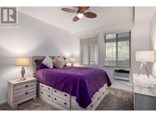 3739 Casorso Road Unit# 118, Kelowna, BC - Indoor Photo Showing Bedroom