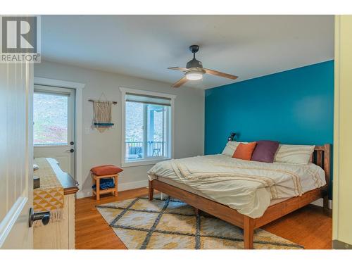 3712 5Th Avenue, Castlegar, BC - Indoor Photo Showing Bedroom