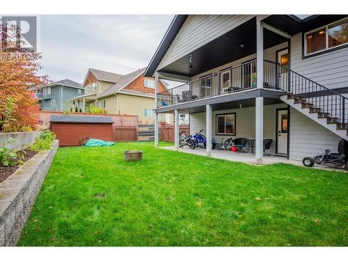 3712 5Th Avenue, Castlegar, BC - Outdoor With Balcony With Deck Patio Veranda