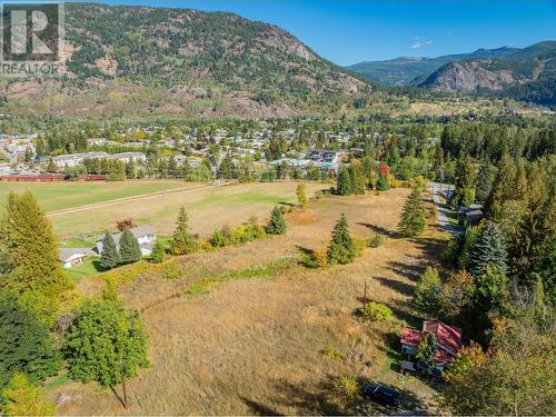 738 Meadowlark Lane, Castlegar, BC - Outdoor With View