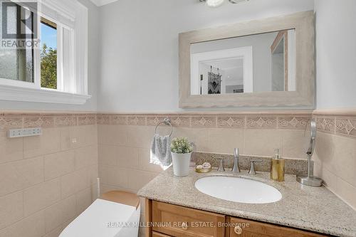 Upper - 99 Willis Road, Vaughan, ON - Indoor Photo Showing Bathroom