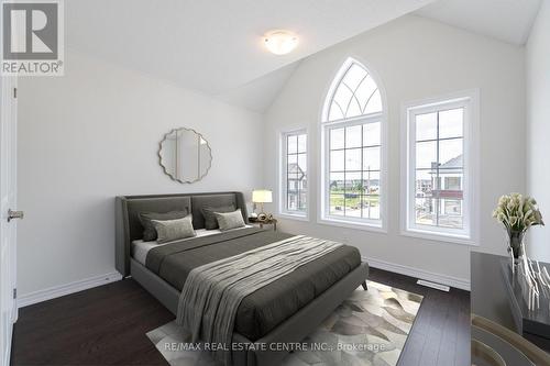 28 Rochester Drive, Barrie, ON - Indoor Photo Showing Bedroom