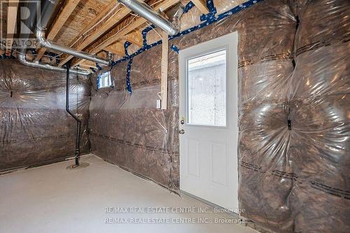 28 Rochester Drive, Barrie, ON - Indoor Photo Showing Basement