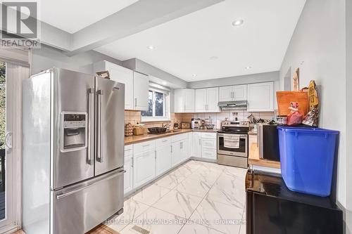 791 Arden Court, Oshawa, ON - Indoor Photo Showing Kitchen