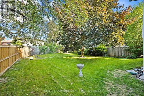 791 Arden Court, Oshawa, ON - Outdoor With Backyard