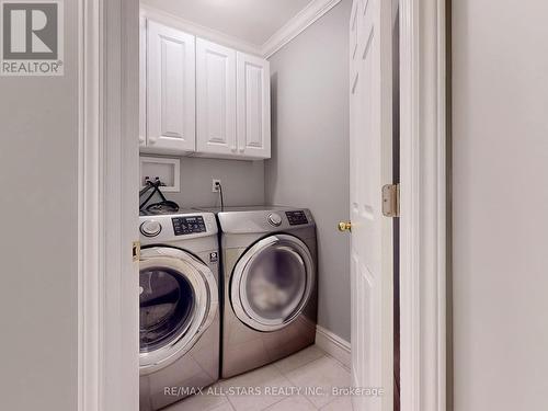 3917 Baseline Road, Georgina, ON - Indoor Photo Showing Laundry Room