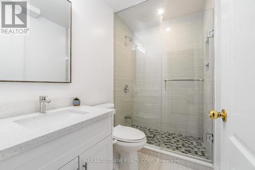 49 - 1489 Heritage Way, Oakville, ON - Indoor Photo Showing Bathroom