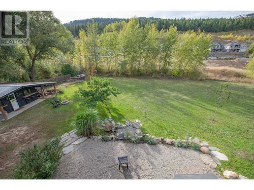 2140 Saddleview Avenue, Lumby, BC - Outdoor