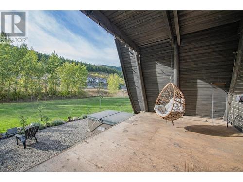 2140 Saddleview Avenue, Lumby, BC - Outdoor