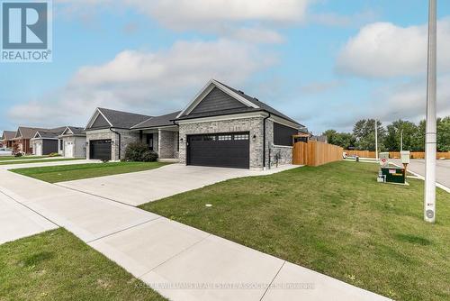 115 Lanz Boulevard, Chatham-Kent, ON - Outdoor With Facade