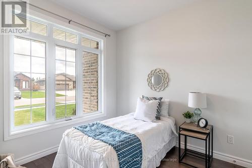 115 Lanz Boulevard, Chatham-Kent, ON - Indoor Photo Showing Bedroom