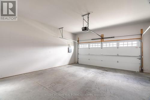 115 Lanz Boulevard, Chatham-Kent, ON - Indoor Photo Showing Garage