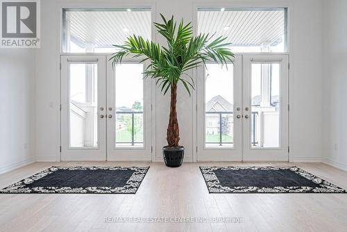 6074 Pauline Drive, Niagara Falls, ON - Indoor Photo Showing Other Room