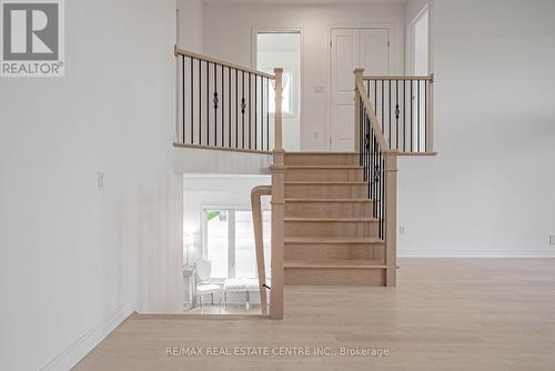 6074 Pauline Drive, Niagara Falls, ON - Indoor Photo Showing Other Room