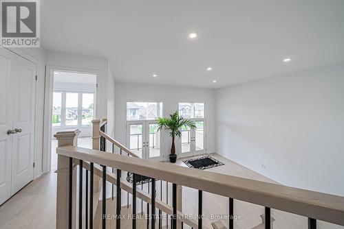 6074 Pauline Drive, Niagara Falls, ON - Indoor Photo Showing Other Room