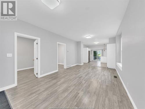 1255 Windsor Avenue, Windsor, ON - Indoor Photo Showing Other Room