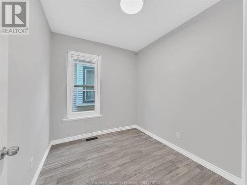 1255 Windsor Avenue, Windsor, ON - Indoor Photo Showing Other Room