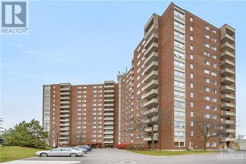 915 Elmsmere Road Unit#403, Ottawa, ON - Outdoor With Balcony With Facade