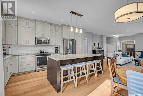 446 Mahabir Crescent, Saskatoon, SK - Indoor Photo Showing Kitchen With Upgraded Kitchen