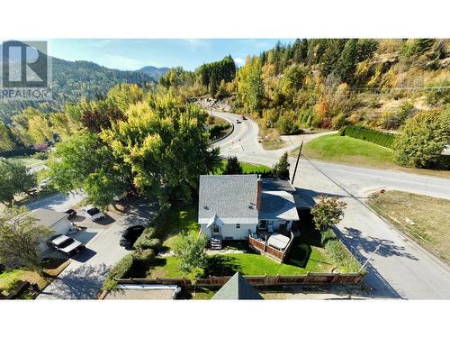 875 Kipling Street, Warfield, BC - Outdoor With View