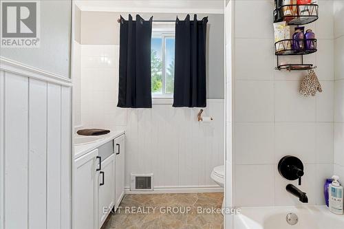 69 Booster Park Road, Marmora And Lake, ON - Indoor Photo Showing Bathroom