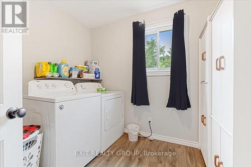 69 Booster Park Road, Marmora And Lake, ON - Indoor Photo Showing Laundry Room