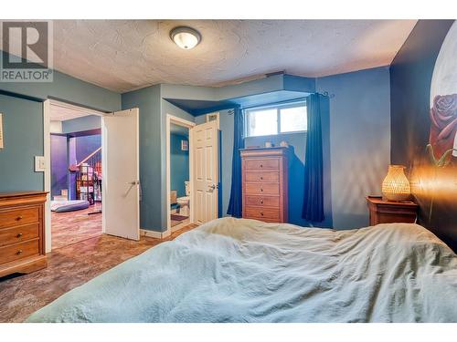 15612 Sargeant Lane, Summerland, BC - Indoor Photo Showing Bedroom