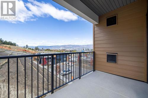 1057 Frost Road Unit# 402, Kelowna, BC - Outdoor With Exterior