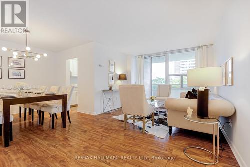 612 - 175 Hilda Avenue, Toronto, ON - Indoor Photo Showing Dining Room