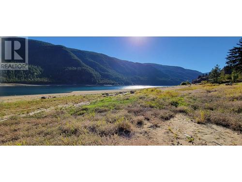 5378 Broadwater Road, Castlegar, BC 