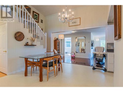 2396 Nault  Road, Castlegar, BC - Indoor Photo Showing Dining Room