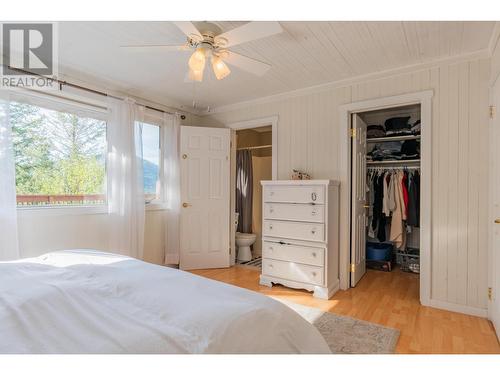 2396 Nault  Road, Castlegar, BC - Indoor Photo Showing Bedroom