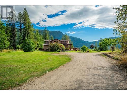 2396 Nault  Road, Castlegar, BC - Outdoor With View