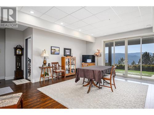 8972 Bayswater Place, Vernon, BC - Indoor