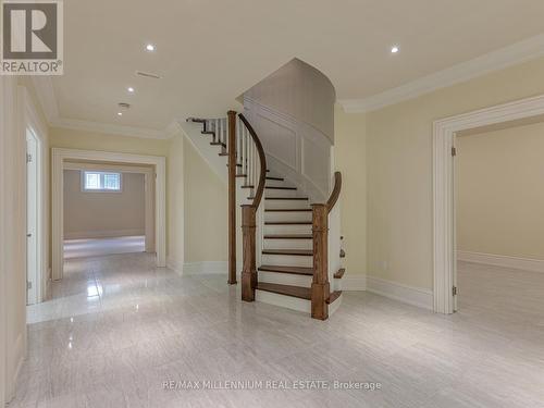 33 Maple Grove Avenue, Richmond Hill, ON - Indoor Photo Showing Other Room