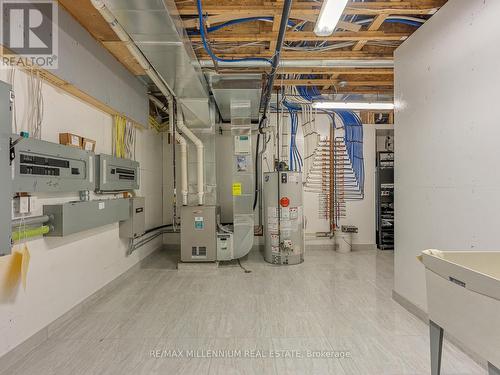 33 Maple Grove Avenue, Richmond Hill, ON - Indoor Photo Showing Basement