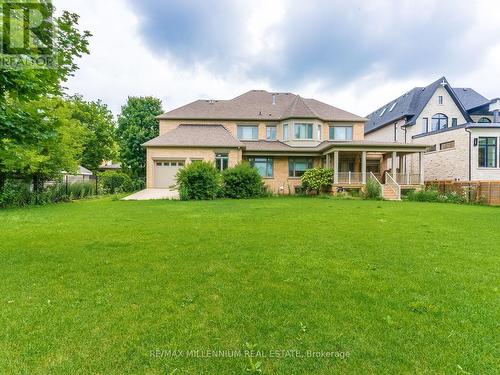 33 Maple Grove Avenue, Richmond Hill, ON - Outdoor With Facade