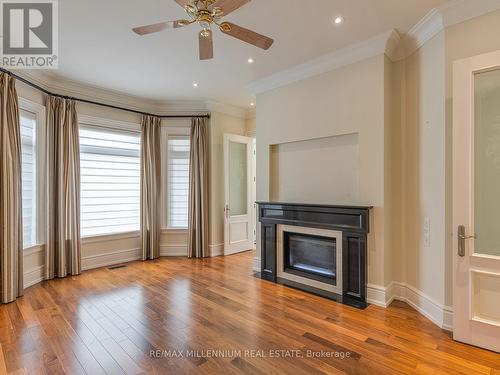 33 Maple Grove Avenue, Richmond Hill, ON - Indoor Photo Showing Living Room With Fireplace