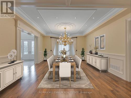 33 Maple Grove Avenue, Richmond Hill, ON - Indoor Photo Showing Dining Room