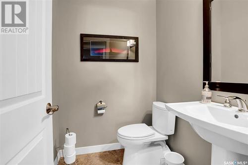 4411 Sandpiper Crescent E, Regina, SK - Indoor Photo Showing Bathroom