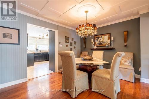 89 Larraine Avenue, Hamilton, ON - Indoor Photo Showing Dining Room