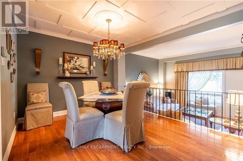 89 Larraine Avenue, Hamilton, ON - Indoor Photo Showing Dining Room