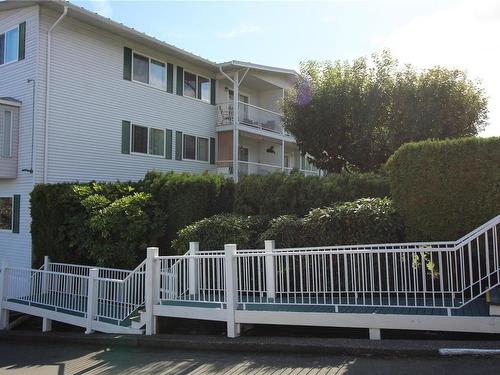 303-9942 Daniel St, Chemainus, BC - Outdoor With Balcony