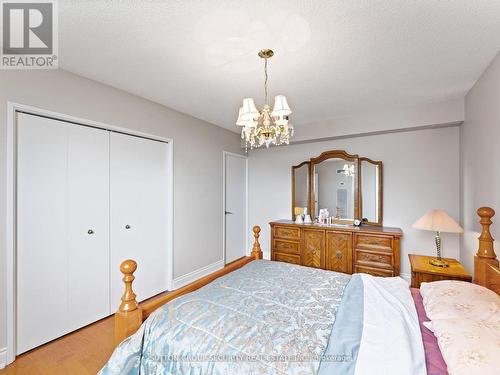 1504 - 240 Scarlett Road, Toronto, ON - Indoor Photo Showing Bedroom