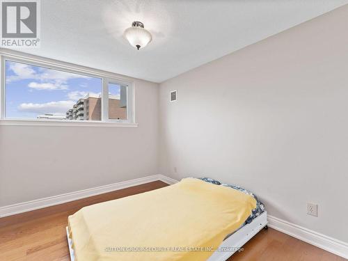 1504 - 240 Scarlett Road, Toronto, ON - Indoor Photo Showing Bedroom