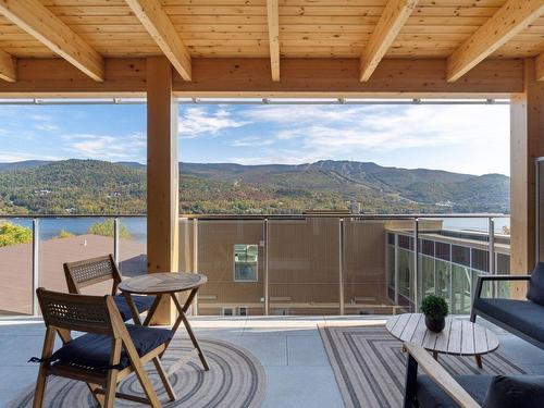 Balcon - 602-121 Rue Cuttle, Mont-Tremblant, QC -  With Body Of Water With Balcony With Exterior